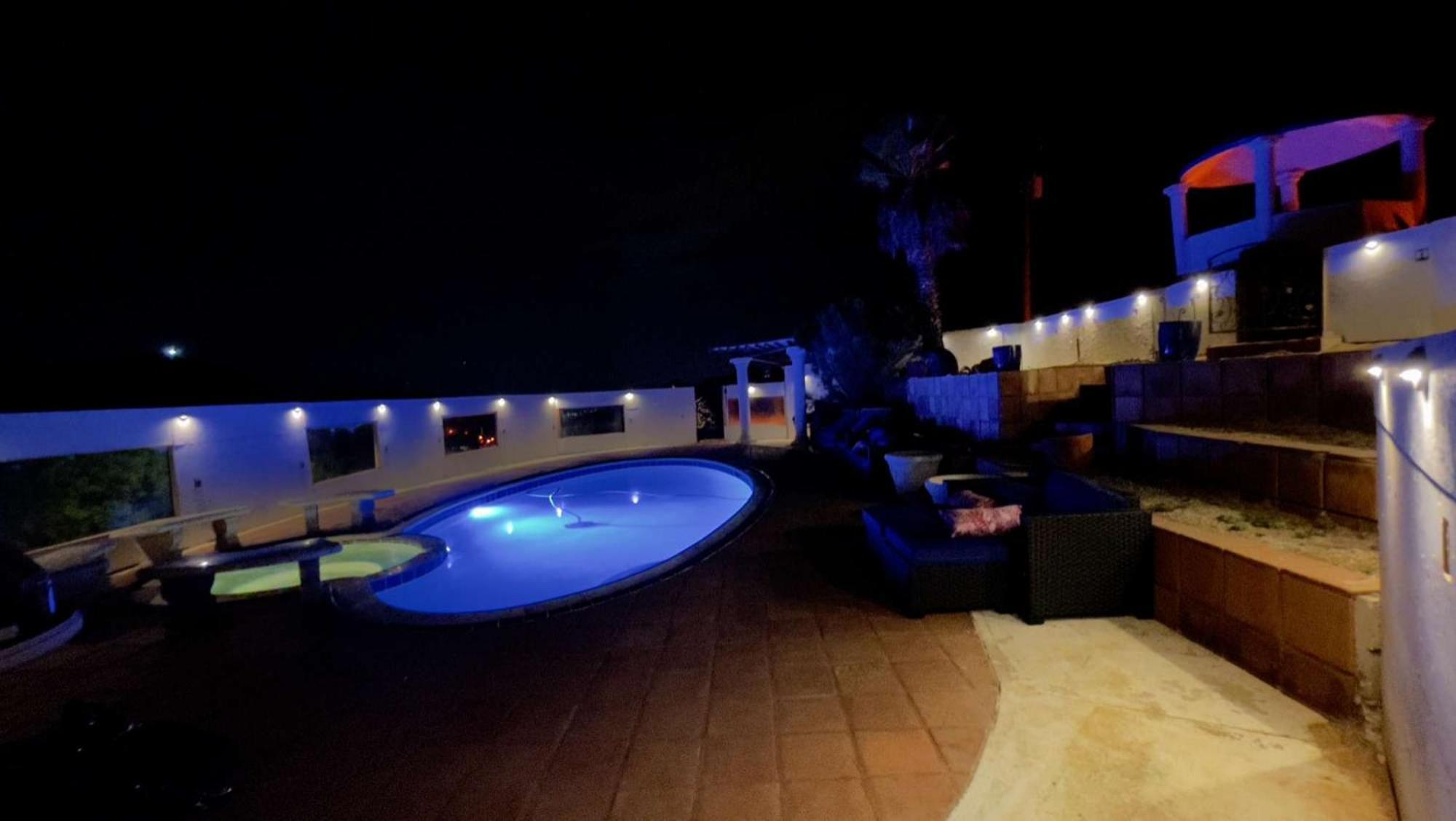 Private Home On 10 Acres - Heated Salt Pool & Jacuzzi, Mountain & City Views, Horseshoes, Basketball, Bbq, Golf Putting, Foosball, Croquet, Bose Stereo, White Cotton Bedding - Hilltop Hacienda, Pool Heat Optional Jamul Exterior photo